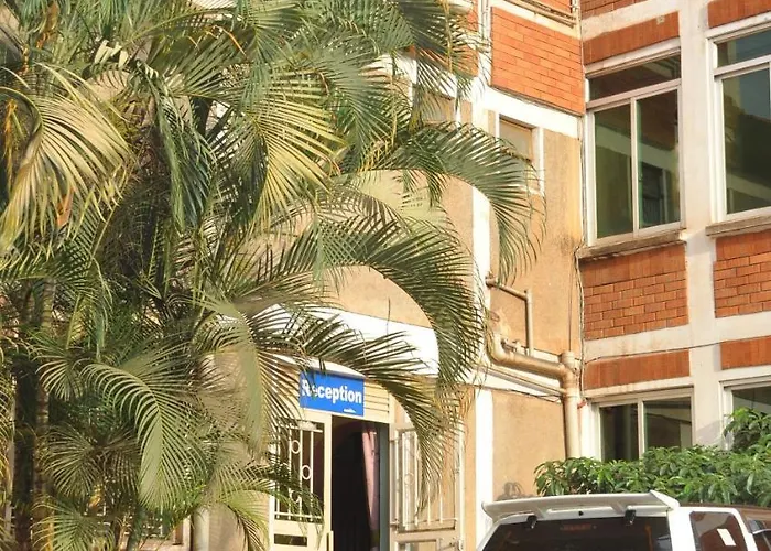 Scroll Inn Hotel